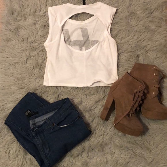 Love Culture Hashtag Crop Top - Picture 2 of 2